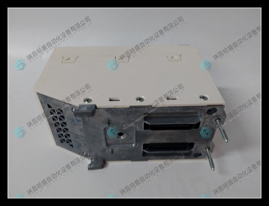 SCHNEIDER BMEP585040控制模块