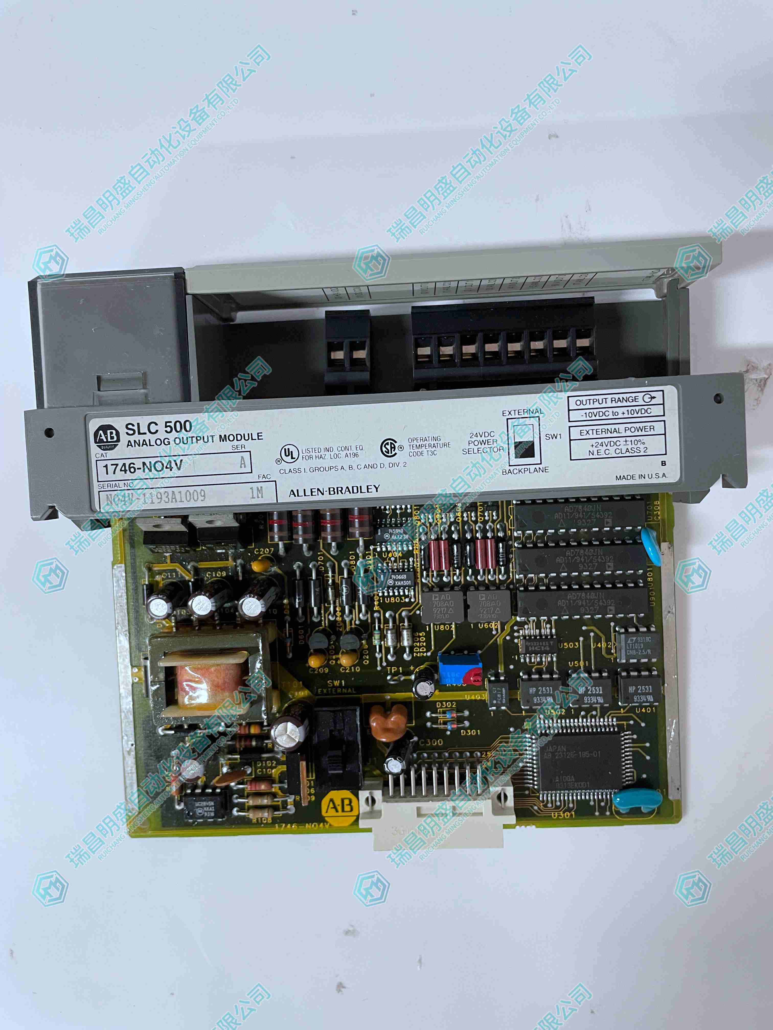  A-B 1746-NO4VA 模拟电压输出模块 