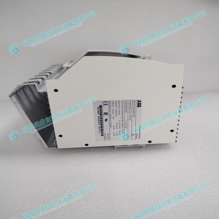 PM802F 电力监控设备