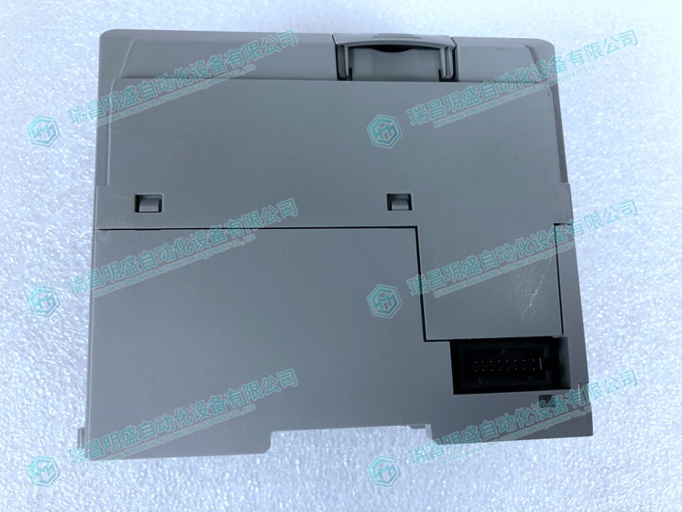 AB  1769-L30ERM  控制器模块 