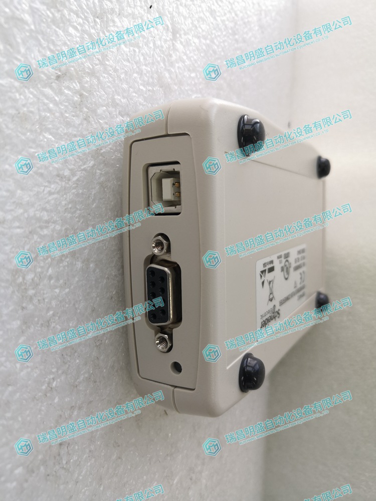 SCHNEIDER TSXCUSBMBP 通信适配器模块
