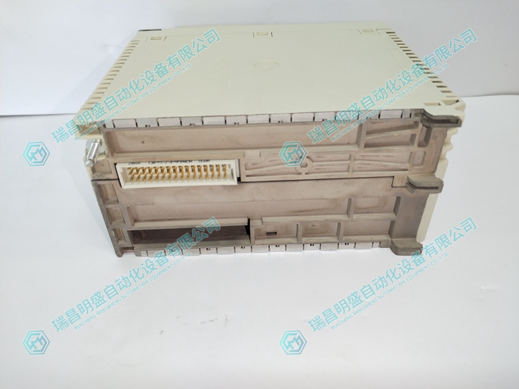 SCHNEIDER TSXP57204M 高端可编程控制器