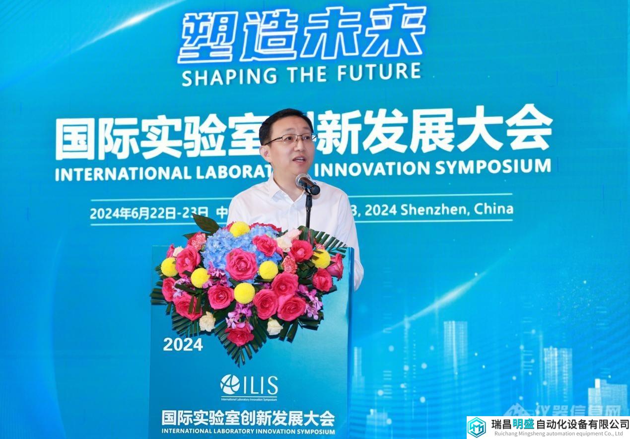 李军.jpg 李军.jpg