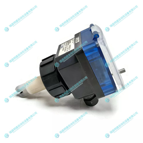 8225-FKM-PVDF-55T-C数字电导率发射器