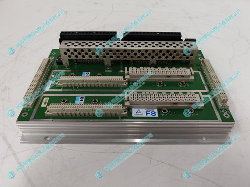 TRICONEX DI2301 7400208-020 连接模块