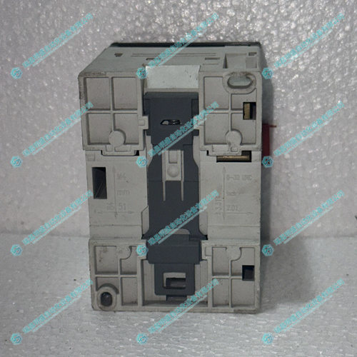  XC32L1-A2.0 扩展 I/O 模块